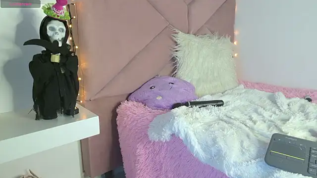 eva_sin18 লাইভ XXX চ্যাট