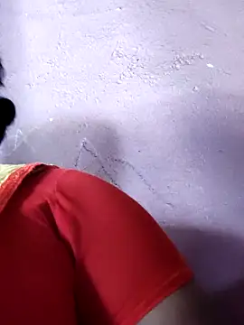 yamini1431 webcam show