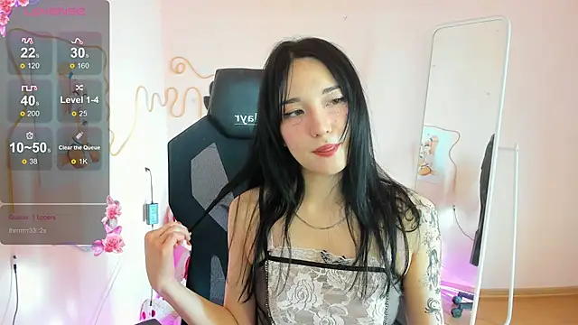 AliceeinWonderlandddのウェブカメラショー