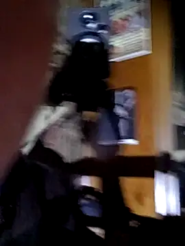 Show modela 24cockrings na web-kameri