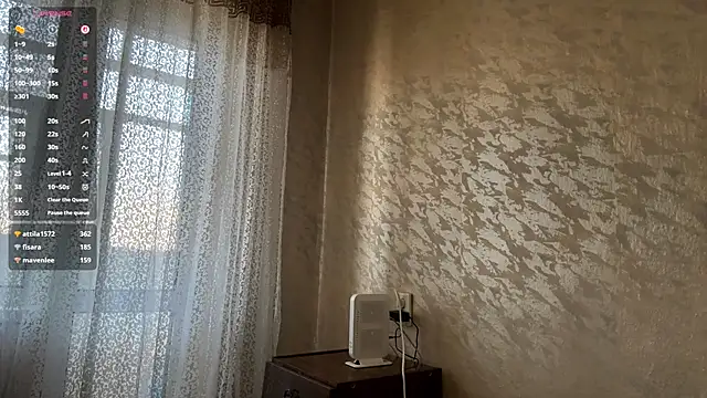 IsabellaWaveのライブXXXチャット