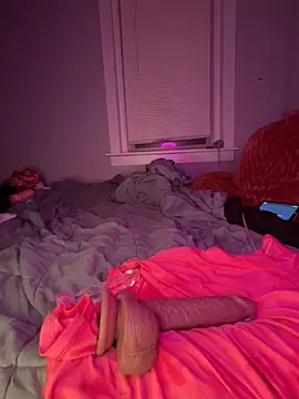 Pokazy przed kamerką – TheRealOshunQueen