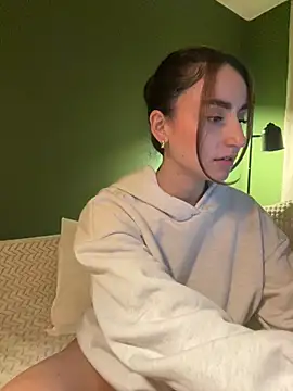 Lovinggirl_ Chat XXX in diretta