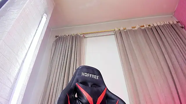 Živý XXX chat Engel_boss