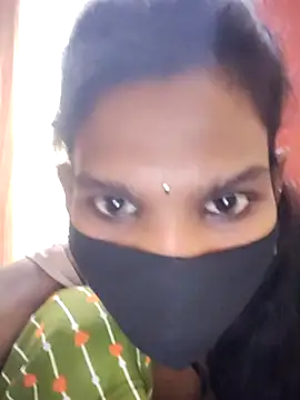 ramyasri- Chat XXX in diretta