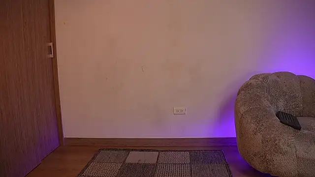 anyiled_hot's Live XXX Chat