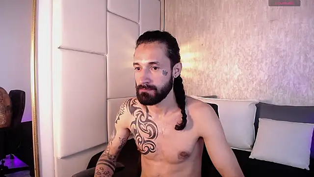 Hisoka_011 Adlı Modelin Canlı XXX Sohbeti