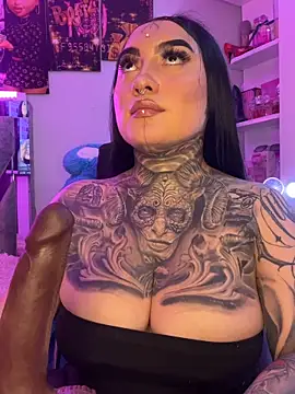 CloeeBeckam live XXX chat