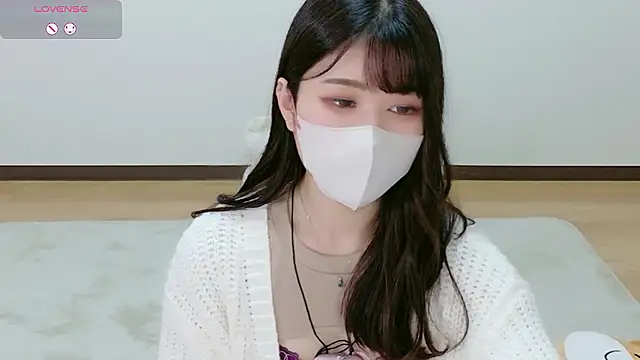 MAO_channel élő XXX-chatje