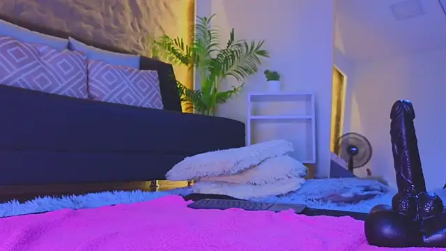 Chat XXX Live Isa__Blanc