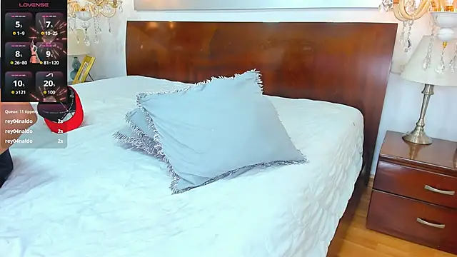 XXX chat uživo modela Valentiinoss