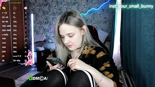 Your_small_bunny – Live XXX-chat
