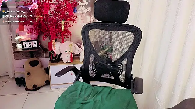 Chat XXX en directo de JENNIE-16