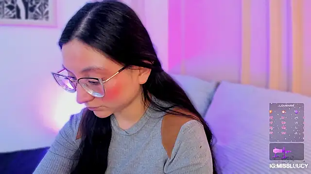 lucy_neiln Live XXX chat