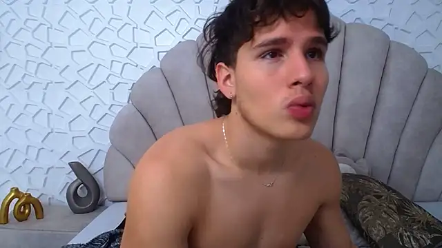 Chat XXX Live SEXYBOY_VC