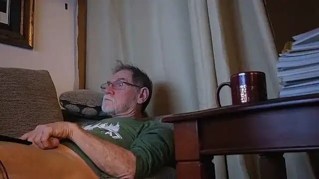 CDforU: απευθείας συνομιλία ΧΧΧ