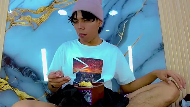 Show modela DaviidBuckx_ na web-kameri