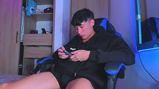 David_ld live XXX chat