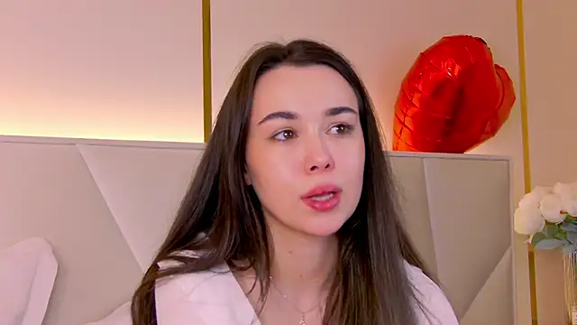 MiaMarlow 现场XXX聊天