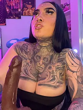 CloeeBeckam Chat XXX in diretta