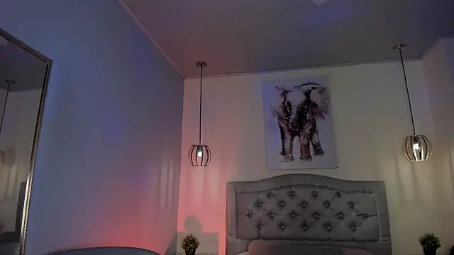 Chat +18 de ayshel__ ao vivo