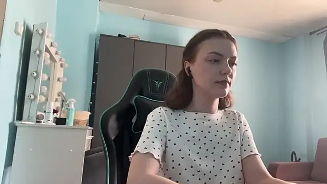 XXX chat uživo modela AndreeMerryman