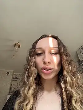 Chat XXX ao vivo de Charming_Ritta