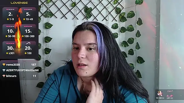 Chat +18 de Nika_1_ ao vivo