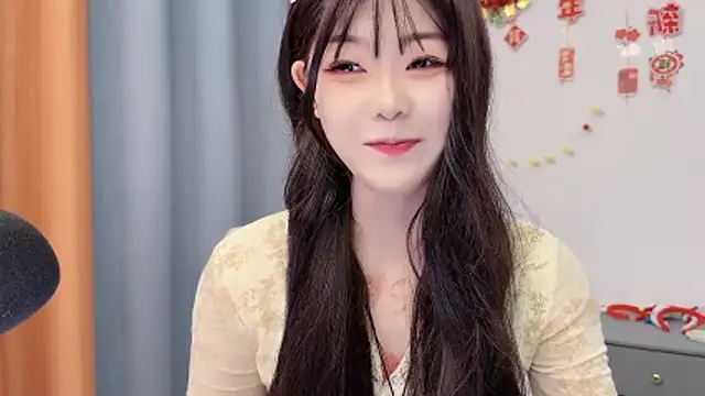 smalldaisy's Live XXX Chat