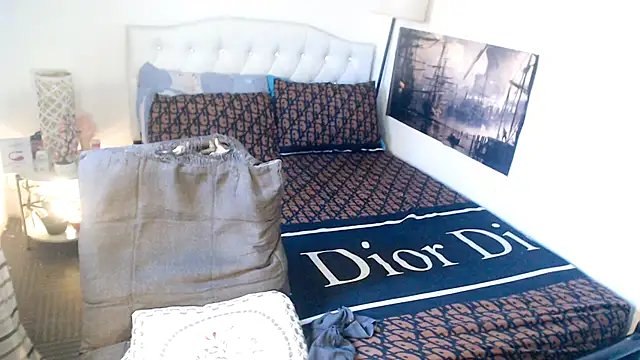 NinaDOM4CUM Webcamshow