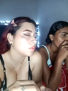 Chloe_Sky_love Live XXX-Chat