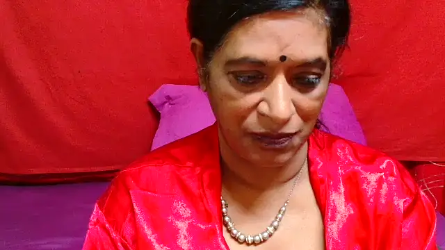 INDIANFUSION Chat XXX in diretta