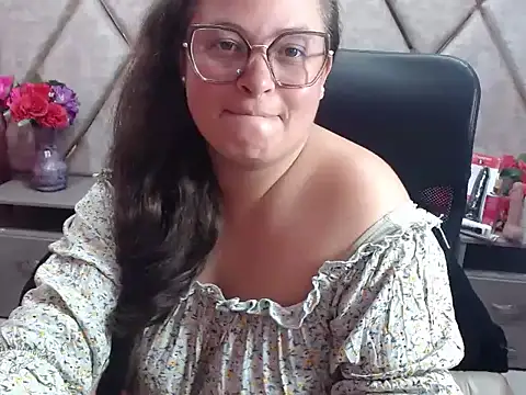 Sarah_Boobs_のライブXXXチャット