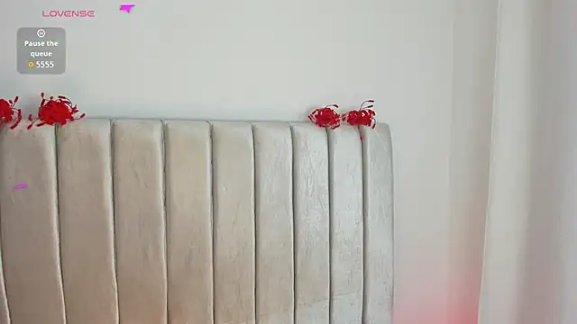 aurora_johnson_ 现场XXX聊天