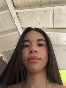 Milleradhara24 Live XXX-Chat