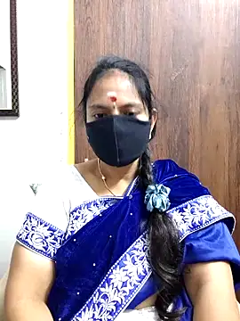 Queen-Neha Pertunjukan Webcam