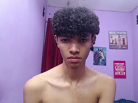 bigcock_twinks' Webcam Show