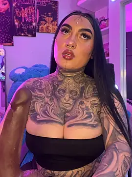 CloeeBeckam Live XXX-Chat