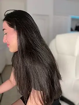 julieta_jhonssのウェブカメラショー