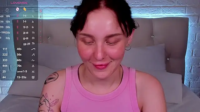 LianaFord: онлайн-секс-чат