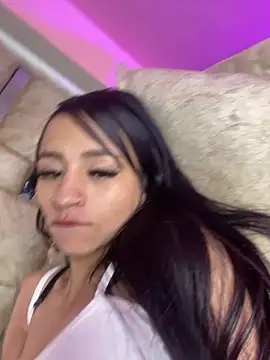 Živý XXX chat Lauraaa_pink18