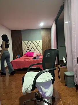  دردشة Violet_rousse7 الجنسية المباشرة