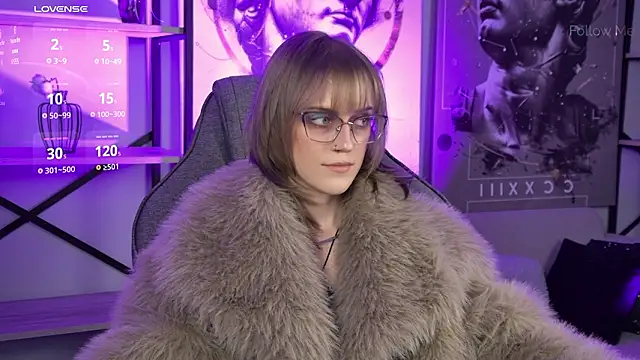 KiraMontoya 即時 XXX 聊天