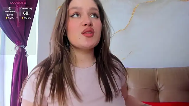 Jenny_Hart 即時 XXX 聊天