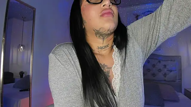 Chatroom XXX en direct de ayshel__