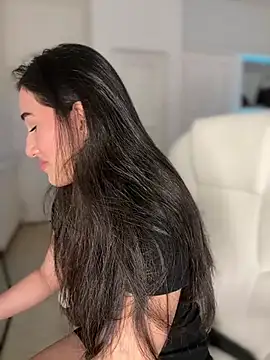 Chatroom XXX en direct de julieta_jhonss