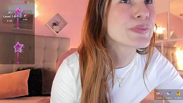 Chatroom XXX en direct de Lilithh_01