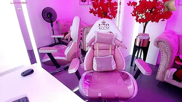 Emily_milleer: απευθείας συνομιλία ΧΧΧ