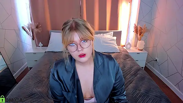 Živý XXX chat luna_c0ra