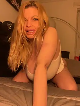 XXX chat uživo modela Lisavontease
